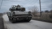 Pentagon objavio detalje vojne pomoći Ukrajini: Stižu Bradleyi, Stingeri, Javelini...