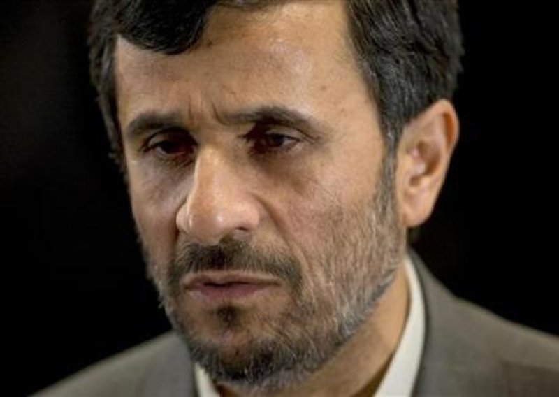 Ahmadinedžad čestitao Hamasu na pobjedi