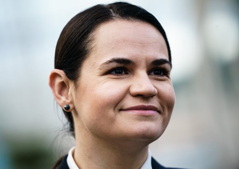 Danski političari 40 minuta povjerljivo razgovarali s lažnom Tihanovskom