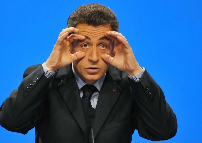 Sarkozy: Neću regulirati ilegalne imigrante!