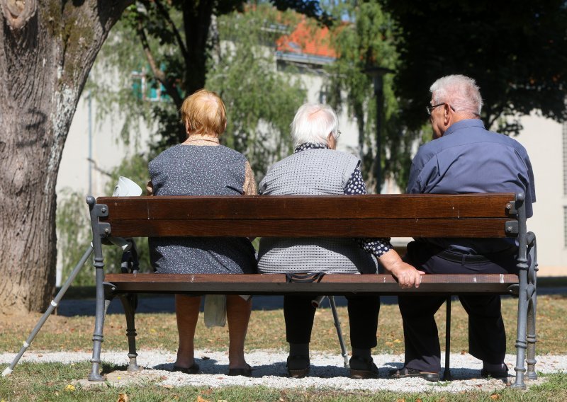 Poznato koliko će rasti mirovine za kolovoz, umirovljenike čeka najveće povećanje primanja od 2018. godine