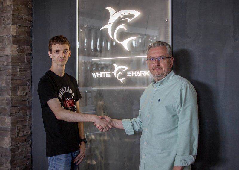 Mladog game developera iz Petrinje White Shark nagradio punom stipendijom