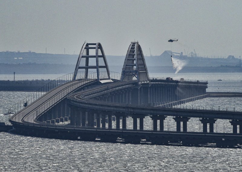 Krimski most više nije prava meta, evo kako Ukrajina može otežati rusku opskrbu