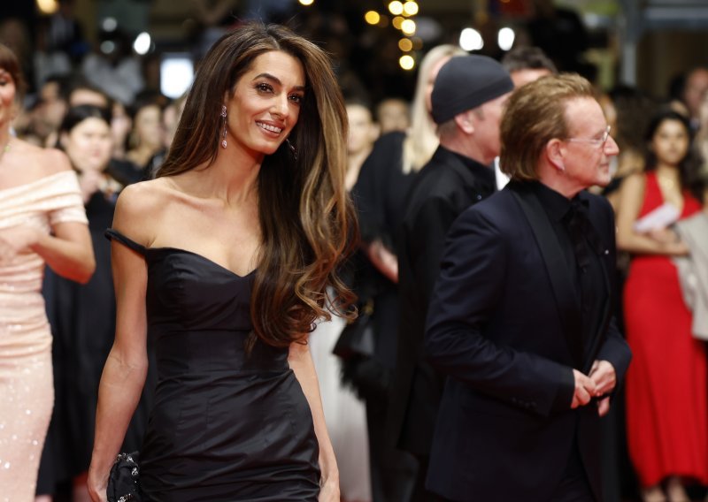 Zaboravite na periku u njezinoj ruci: Gusta sjajna kosa Amal Clooney ono je što svi želimo