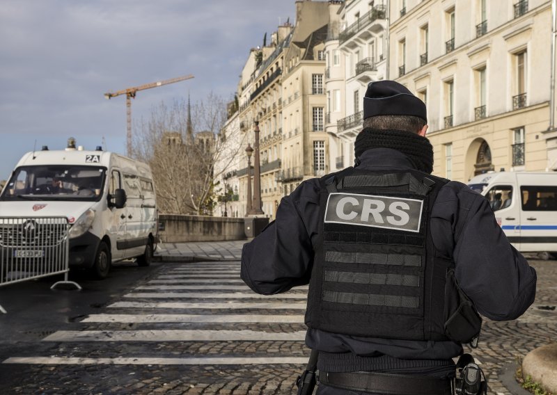 Razmjenjivali poruke preko Telegrama: U Francukoj razbijena pedofilska mreža