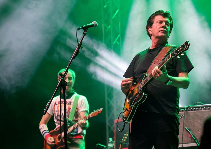 Pet dana nakon pobjede HDZ-a u Sisku otkazan koncert Bajage i Instruktora za Dan grada