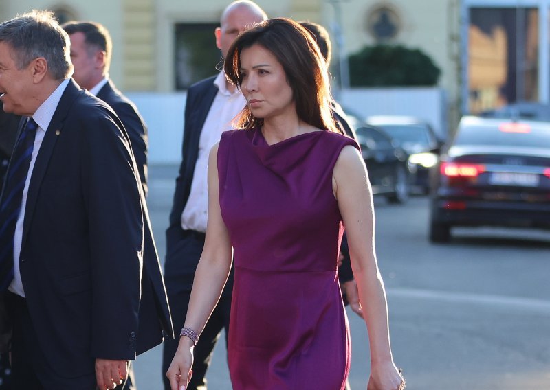 Bolju teško da je mogla odabrati. Vitka Martina Bienenfeld pažnju privlači u jednoj od natraženijih haljina