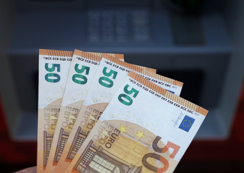 Predstavljao se kao liječnik i tražio novac od starice za liječenje član njene uže obitelji