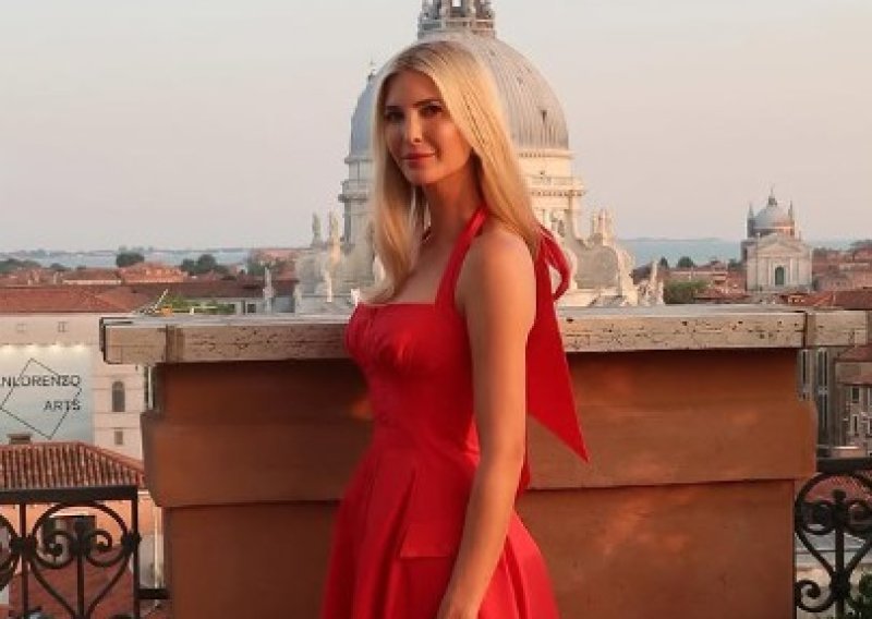 Ivanka Trump niže predivne stajlinge, a ova haljina hit brenda nadmašila je sve