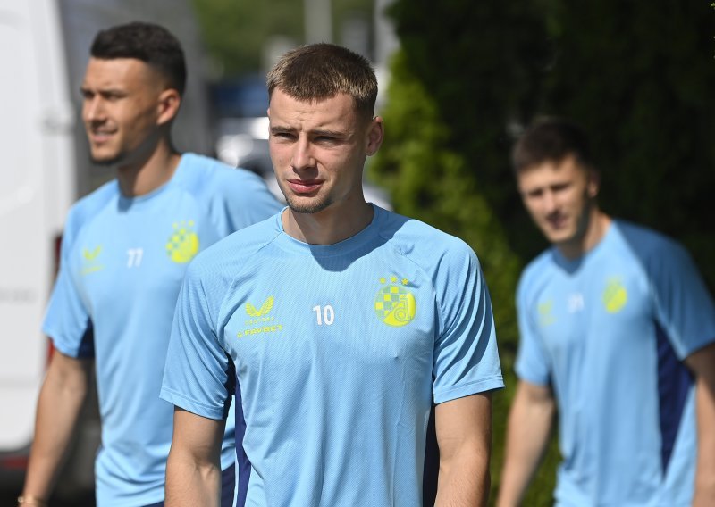 Dinamo u ponedjeljak predstavlja dresove; već je procurio dizajn?