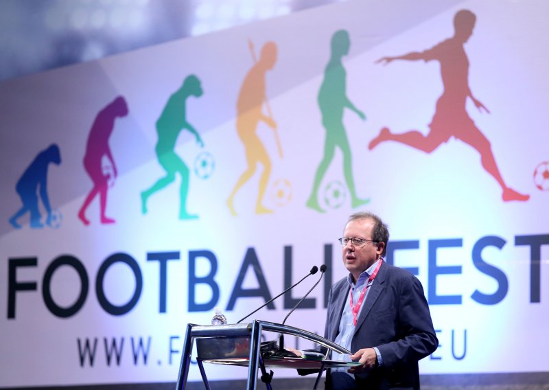 'Nogometni klubovi s navijačima trebaju doprinostiti zajednici'