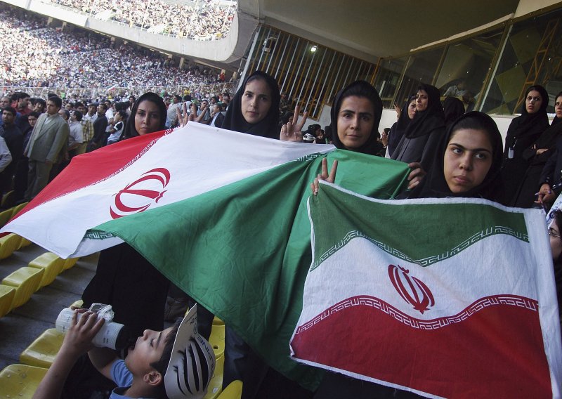 Nakon povijesne utakmice u Iranu, uslijedile kazne