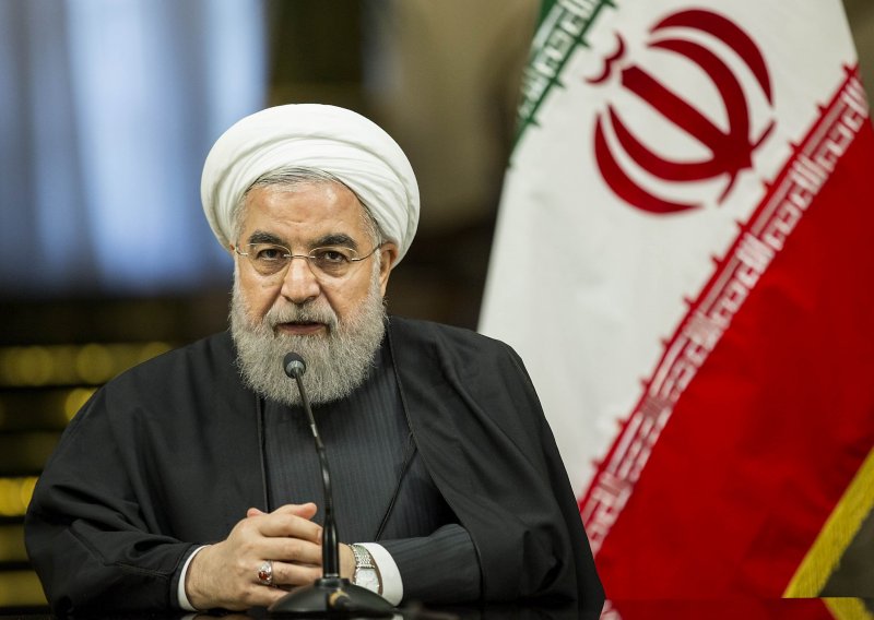 Rohani optužio SAD za 'djetinjasto ponašanje' jer je sankcionirao iranskog ministra