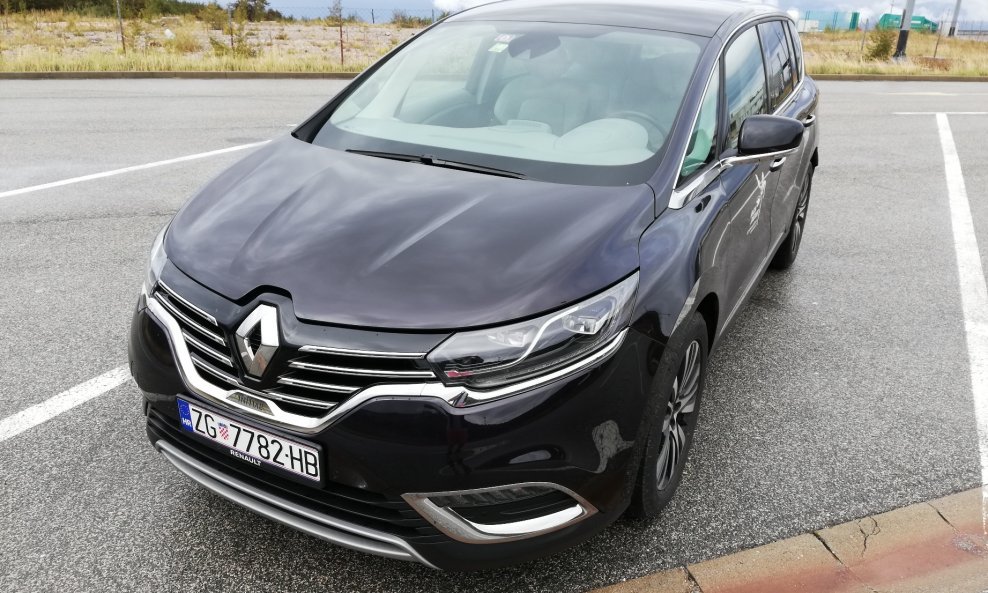 Renault Espace pete generacije srednje je velik luksuzni crossover