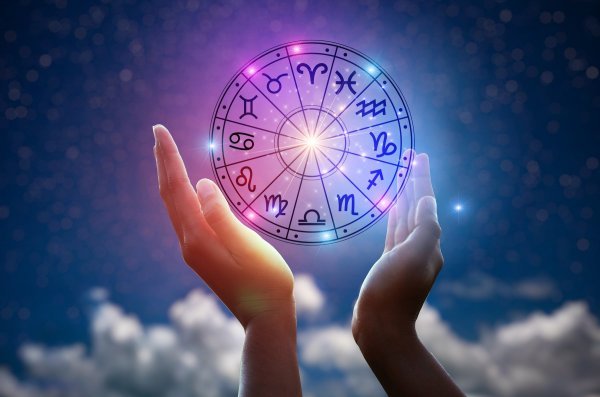 Dnevni horoskop za 19. travnja 2024. - što vam zvijezde danas donose