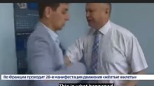 [VIDEO] Ruski načelnik izbačen iz stranke nakon što je judo zahvatom srušio novinara zbog neugodnih pitanja