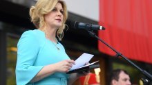 Grabar-Kitarović organizirala domjenak na Pantovčaku: Demografski problem je pitanje svih pitanja, ali ne dvojim da ćemo ga riješiti