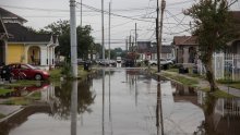 Tropska oluja Barry kreće se prema obali Louisiane