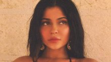 Kylie Jenner uskočila u oskudni bikini: Pokazuje li obožavateljima preplanulost ili zlobnicima obline?