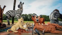 Safari park oduševio klince divovskim LEGO životinjama