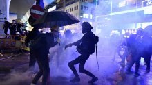 Kina upozorila prosvjednike u Hong Kongu da se 'ne igraju s vatrom'