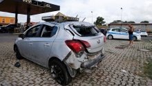 U Italiji žena poginula kad joj je pijavica 'bacila' auto, a trkač kada ga je udario grom