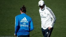 Zinedine Zidane odbio odgovoriti novinaru; evo koje ga je pitanje o Garethu Baleu naljutilo