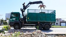 Tek nakon objave u medijima zagrebačka Čistoća odlučila počistiti divlje odlagalište otpada nedaleko od Gradske uprave