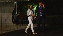 Melania Trump odbacila omiljene cipele i zablistala u ležernom izdanju