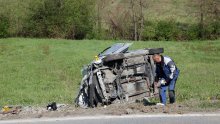 Istrijana prignječio traktor, policajci krenuli na intervenciju pa sletjeli s ceste