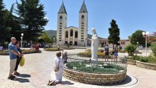 Nadbiskup Fisichella otkrio što će uzeti u obzir pri ocjenjivanju posebnosti Međugorja