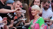 Helen Mirren o fotografiji zbog koje je mogla zgrnuti bogatstvo: 'Ne izgledam tako, samo sam pozirala suprugu'