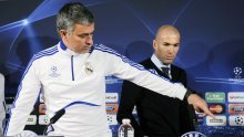 Zinedine Zidane pred otkazom koji će mu donijeti milijune eura, a ovo su kandidati za klupu Real Madrida