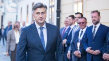 Plenković u Virovitici otvorio projekt na kojem je radilo pet premijera prije njega, dočekao ga i neugodan transparent