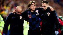 Luka Modrić iznesen s terena u Cardiffu; koliko je teška ozljeda našeg kapetana?