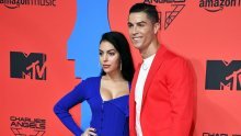 Cristiano Ronaldo prošao bi neopaženo u Sevilli da uz njega nije bila zanosna Georgina