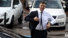 Plenković tražio izbacivanje HDZ-ovaca pa se nije javio na telefonsko glasanje