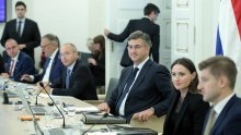 Vlada bez milosti odbila gotovo sve amandmane na proračun. Prihvaćen samo jedan, i to HDZ-ov