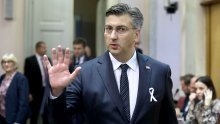 Plenković otkrio zašto ne želi podići koeficijente prosvjetarima: Moramo se izvući iz iracionalnog u racionalno