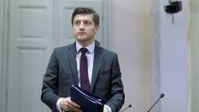 Marić: Vlada spremna na dijalog s policajcima, ali na normalan i argumentiran način