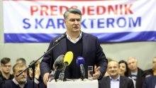 [FOTO] Milanović u Ogulinu protiv eura: Kuna, kakva je - takva je, naša je