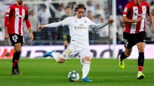 Luka Modrić ponovno je 'kralj kraljeva', Španjolci su ludi za njim: 'Ima 34 godine, a još uživa u nogometu i motor je Real Madrida'