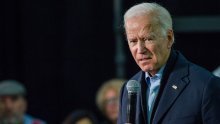 Dobre ankete, ali premalo plakata: Kako je Joe Biden posrnuo u Iowi