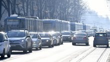 [FOTO] Zagreb pod opsadom zbog europske kreme; tramvaji su zastali, čeka se u kilometarskim kolonama