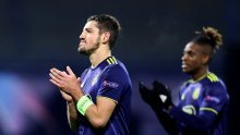 Loše vijesti za Nenada Bjelicu i Dinamo: Kapetan Arijan Ademi se ozlijedio uoči odlaska na pripreme u Rovinj