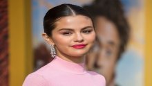 Selena Gomez pokreće kozmetičku liniju: 'Trebamo biti zadovoljni onim što jesmo i kako izgledamo. Ne definiraju nas fotografija, lajk ili komentar'