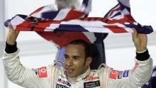 Lewis Hamilton kreće putem svoje drage Nicole