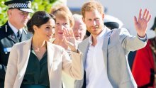 Meghan i Harry imaju paklene planove za gomilanje milijuna, a sve na račun kraljevske titule, no čini se da im je jučerašnji sastanak pomrsio račune