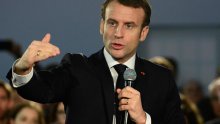 Macron: Brexit je povijesni znak za uzbunu, referendum je bio satkan od laži