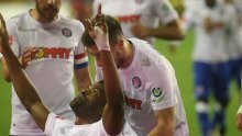 Hajduk se namučio za pobjedu protiv 'lokosa', ali ona je još slađa jer je do nje došao s igračem manje